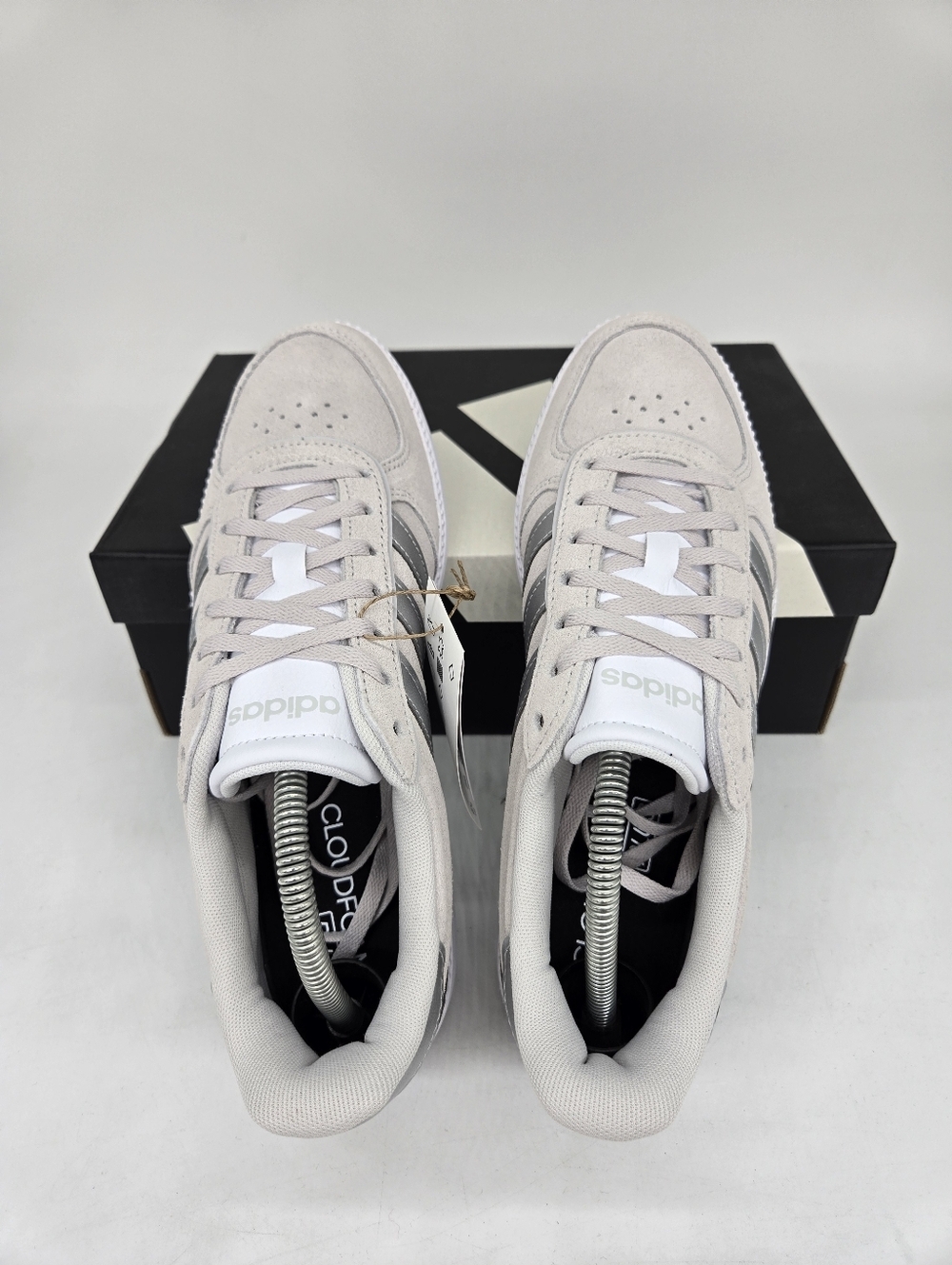 adidas Women's Breaknet Sleek JQ8267 Grey Silver Metallic Shoes Size 10 - Picture 5 of 8